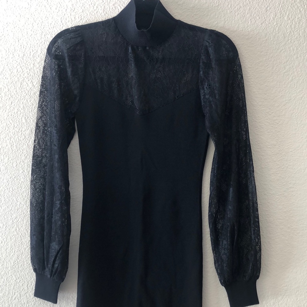 Forever 21 Beautiful Black Prom Gown Party Dress.